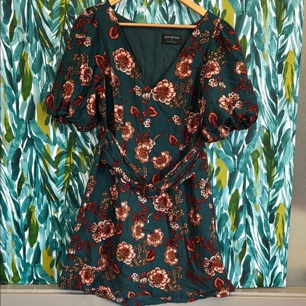 MINKPINK Green Puff Sleeve Mini Dress